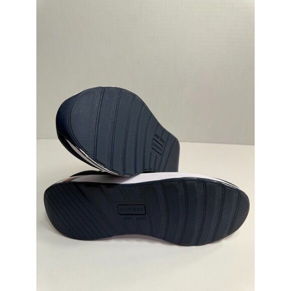 .9002 Tommy Hilfiger Arizel Navy Shoes-US 9 Mens - Picture 4 of 5